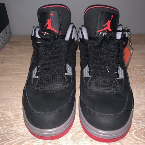 jordan 4 bred crease